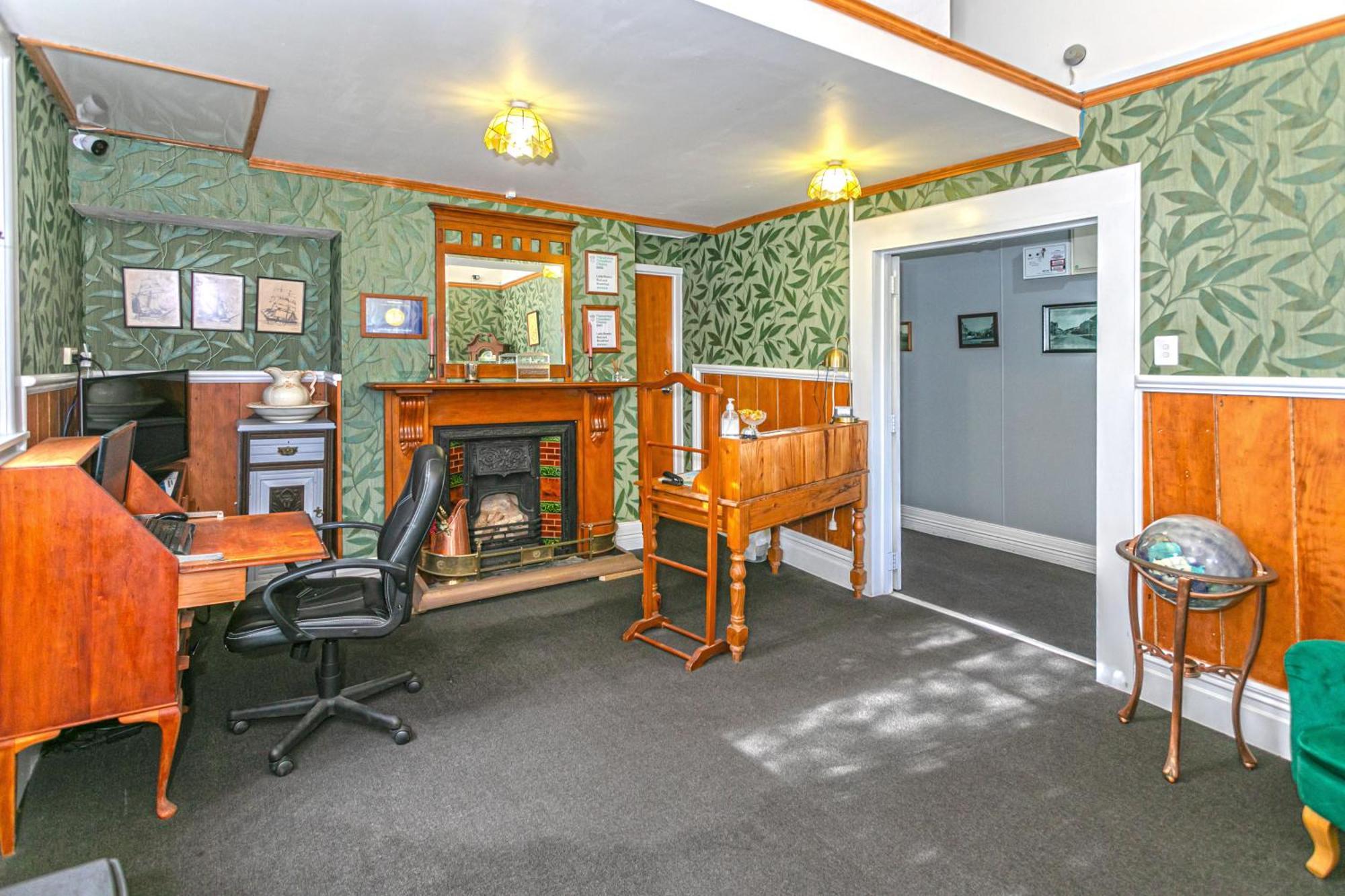 Lady Bowen Bed & Breakfast Thames Esterno foto