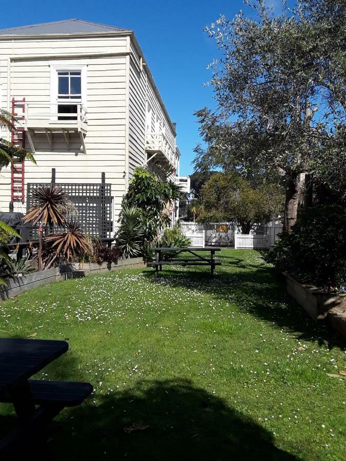 Lady Bowen Bed & Breakfast Thames Esterno foto